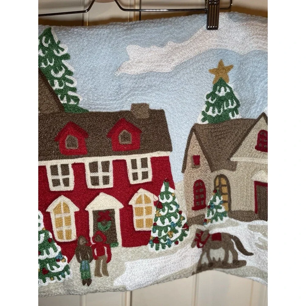 Pottery Barn Snowy Holiday Village / Houses Pillow Cover 16 X 26